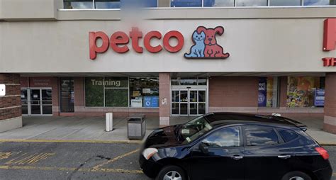 Big-box retailer with 1,400 locations launches huge closing-down sale ...