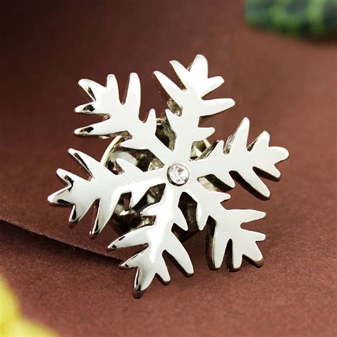 Buy Snow Flake Lapel Pin Online |Buy Brooch Online | Peluche.in