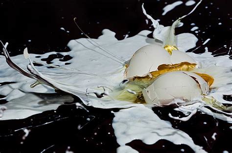 Exploding Easter Eggs 的图像结果