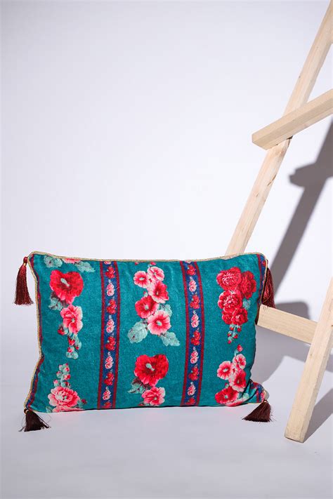 Lavanya - Cotton Velvet Cushion Cover – Tucked In