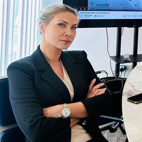 Professional Women 的图像结果