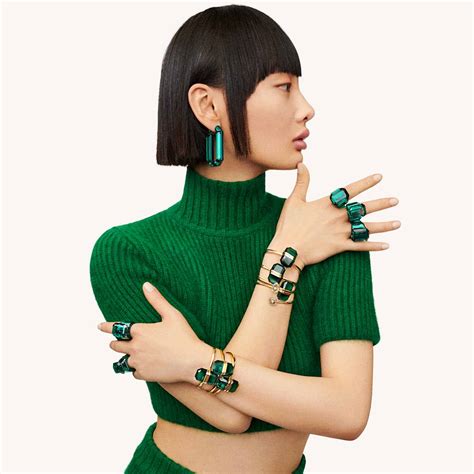 You Can Never Go Wrong With These Crafted Contemporary Earrings | Femina.in