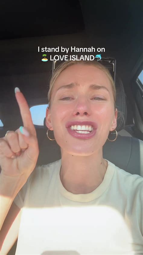 Halli Smith (@halli.smith) - Urlebird