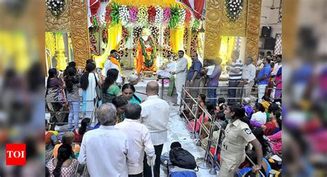 Shirdi gives Rs 50 crore to CM fund, Rs 71 crore for hospital upgrade ...