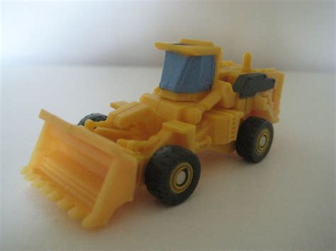 ChCse's blog: Toy Review: Transformers ROTF Scrapper