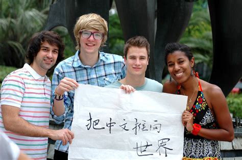 朔博国际定期邀请海外归国教师向你讲述“教老外学中文的乐趣”