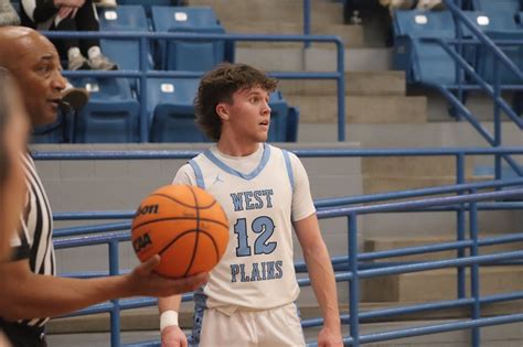 West Plains falls short vs. Decatur to end historic regional ...