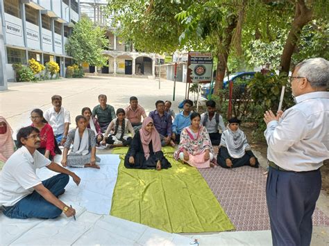 College glance | Oriental College
