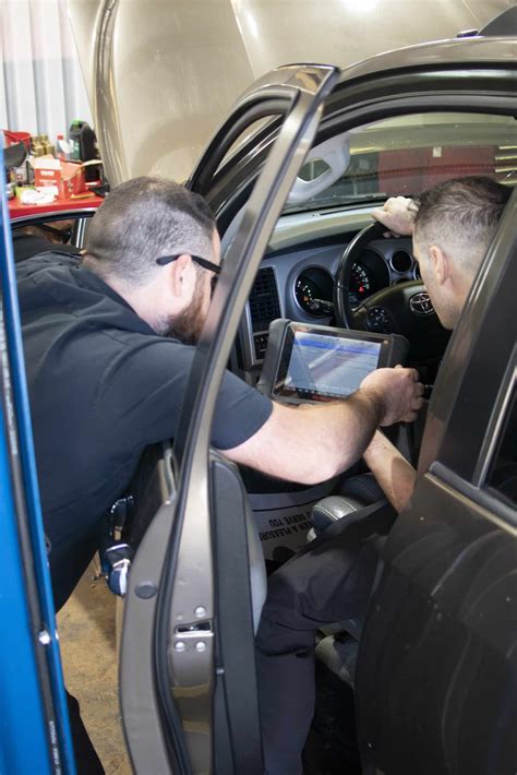 Why does my car shake when I accelerate? | Tim Quality Car Care