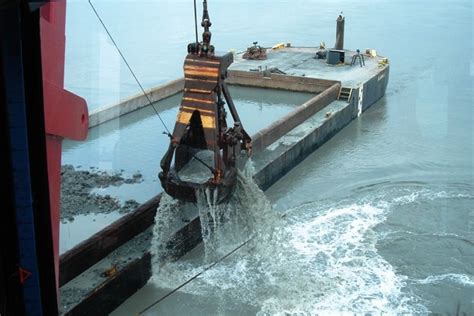 Corps of Engineers uses Recovery Act funds for Port of Anchorage ...