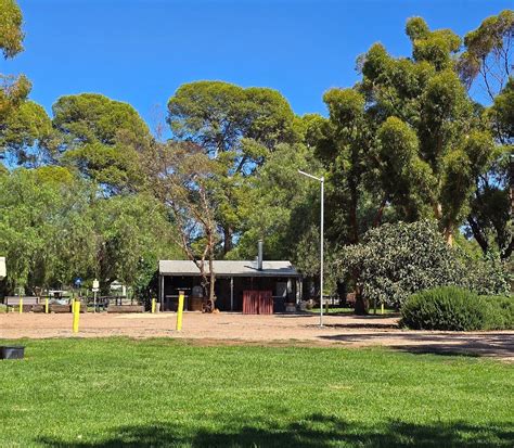 LAURA COMMUNITY CARAVAN PARK - 2026 Campground Reviews & Photos ...