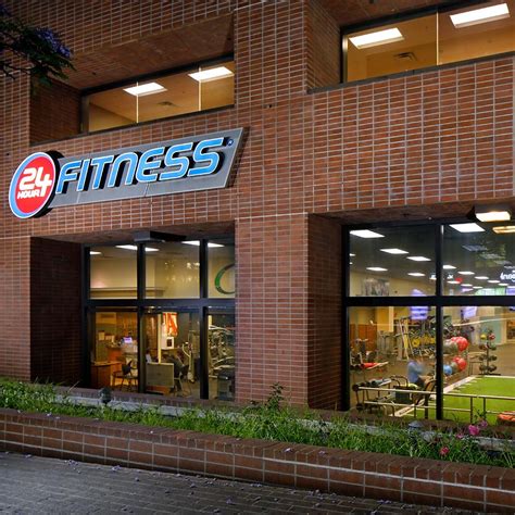 24 Hour Fitness - Mid Wilshire - 211 Photos & 613 Reviews - Gyms - 3699 ...