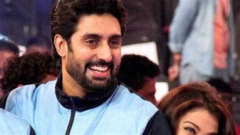 Mastering the art of PDA like an A-lister | Vogue India