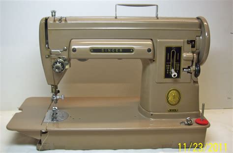 How to Thread a Singer 301A Singer Sewing Machine 的图像结果