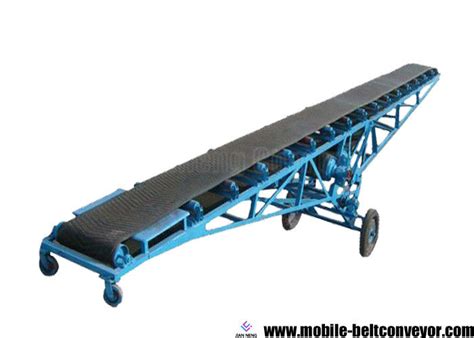 Loading Bulk Portable Belt Conveyor Systems , Light Portable Belt ...