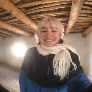 Derya - Las Vegas, : I am a native Turkish speaker living in US.. I can ...