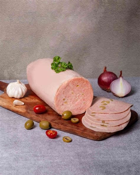 Chicken Mortadella With Olive 500 Gms