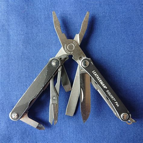 Yahoo!オークション - LEATHERMAN(レザーマン) SQUIRT PS4 (512)