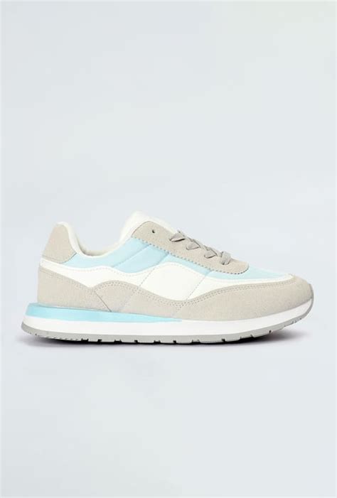 Buy Casual Shoes for Women Online in India | Max Fashion