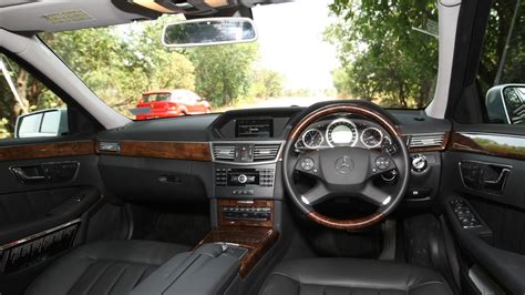 MercedesBenz-E-Class-2013-E-250-CDI-Compare Car Photos - Overdrive