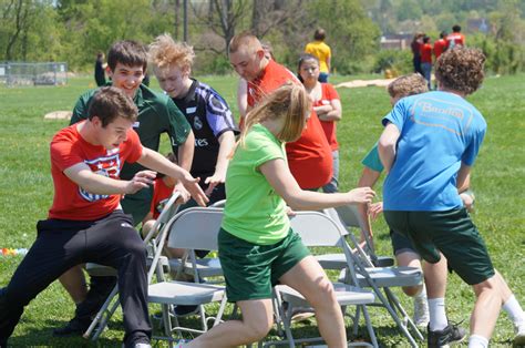 School Clubs 的图像结果