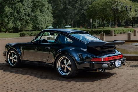 Rare 1986 Porsche 911 Turbo S Fails To Sell, Dealer Flat Out Refuses ...