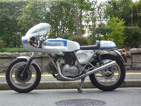 Restore Moto 的图像结果