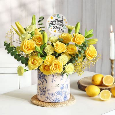 The Golden Moments: Order Flowers Online | Interflora India | JVS1301237