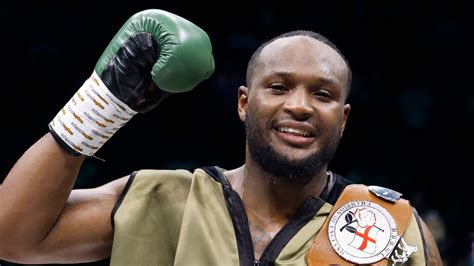 Viddal Riley says he can knock out Cheavon Clarke in British title ...