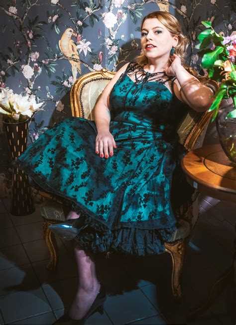 Voodoo Vixen 50's Retro Vintage Spitzen Swing Kleid "Emerald Lace Dress ...