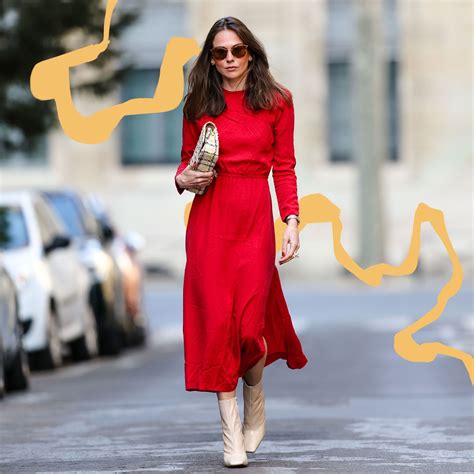 Red Dress - munimoro.gob.pe