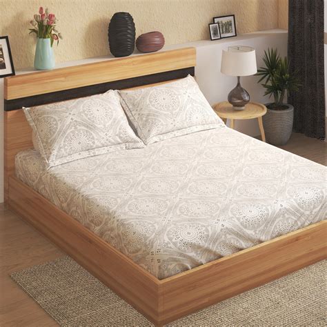 Buy Sapphire Cotton 210TC 3Pcs Printed King Bedsheet Set from Home ...