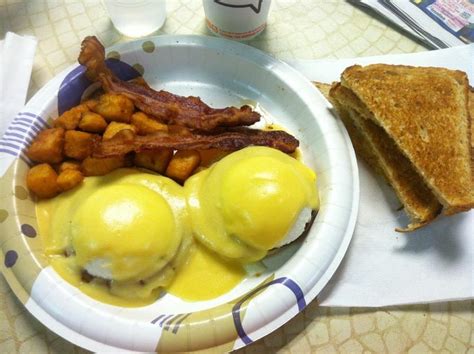 Englewood Moose 1933 in Englewood - Restaurant menu and reviews