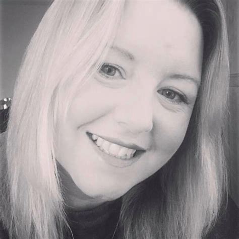 Amazon.in: Kim Rutherford: books, biography, latest update