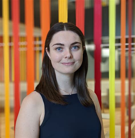 Dr Nicole Green