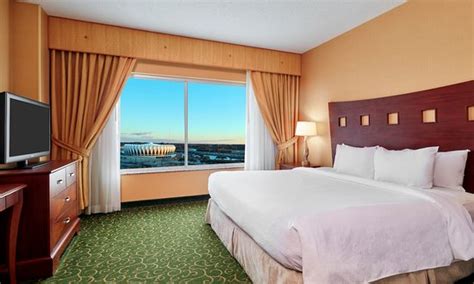 EMBASSY SUITES BY HILTON HAMPTON CONVENTION CENTER - Hotel Reviews ...