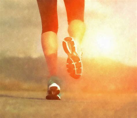 马路上奔跑的运动员图片-阳光下脚在马路上奔跑的运动员素材-高清图片-摄影照片-寻图免费打包下载
