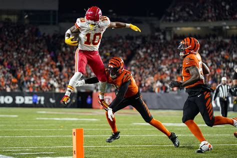New NFL Rumors on Isiah Pacheco's Chiefs Future and Predicting Top Landing Spots in 2026 Free Agency