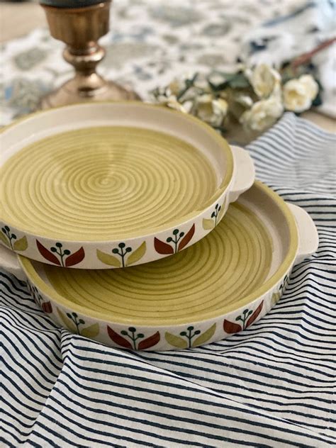 Ezra Hand Glazed Flat Plate – TEERTHA INDIA