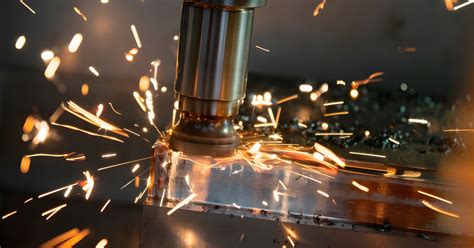 Machining 的图像结果