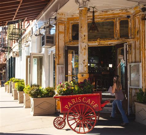 Seaport Apartments & Rentals - Pearl House