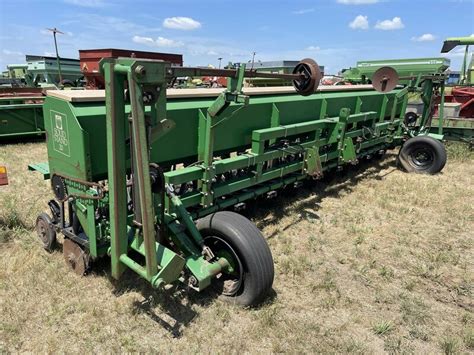 Used No-Till Pasture Drills 的图像结果