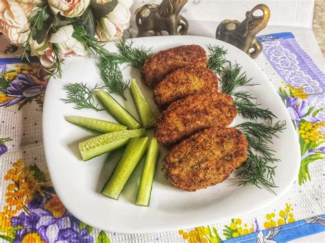 Котлеты из консервы сардины с рисом рецепт с фото пошагово - 1000.menu