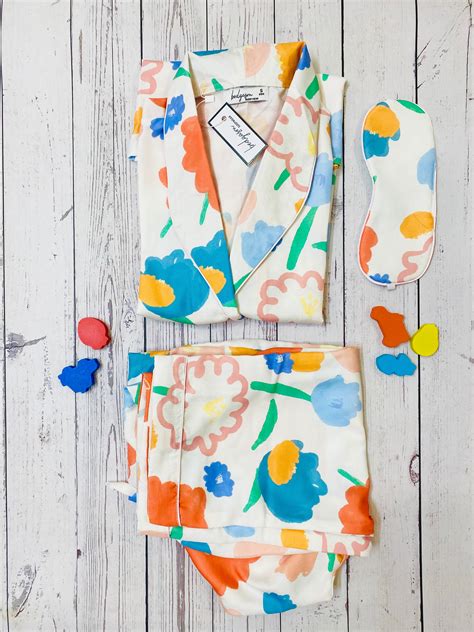 Life is a Flower – Bedgasm sleepwear