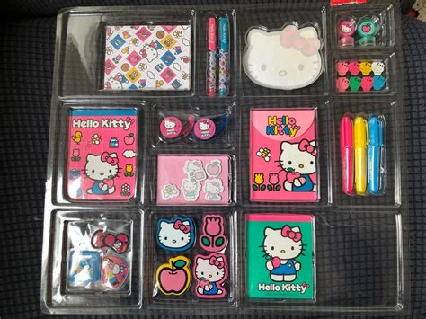 Hello Kitty School Supplies