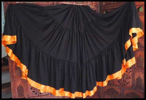 Twist Dance Flying Skirts 的图像结果