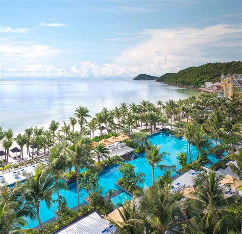 JW Marriott Phu Quoc Emerald Bay Resort & Spa Pool: Pictures & Reviews ...