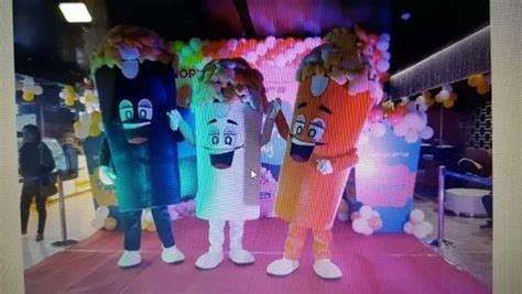 Advertising Balloons - New Building Advertising Balloon Trader ...