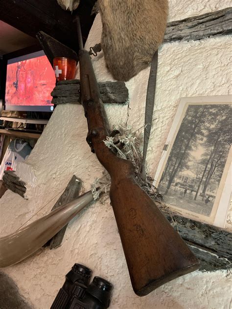 Anyone can identify this? It was a restaurant in French side of Pyrenees. : r/ForgottenWeapons