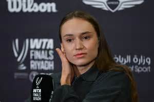 Elena Rybakina tops 2025 WTA ace leaderboard, with Noskova and Osaka in ...